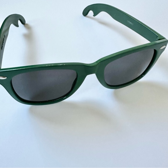 Devils Backbone Brewery Sunglasses Bottle Opener - Picture 5 of 6